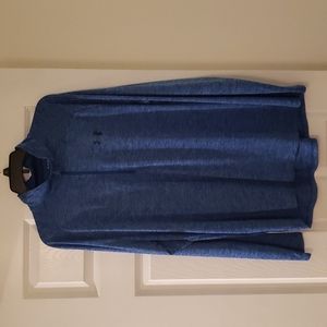 Under Armour light weight long sleeve pullover